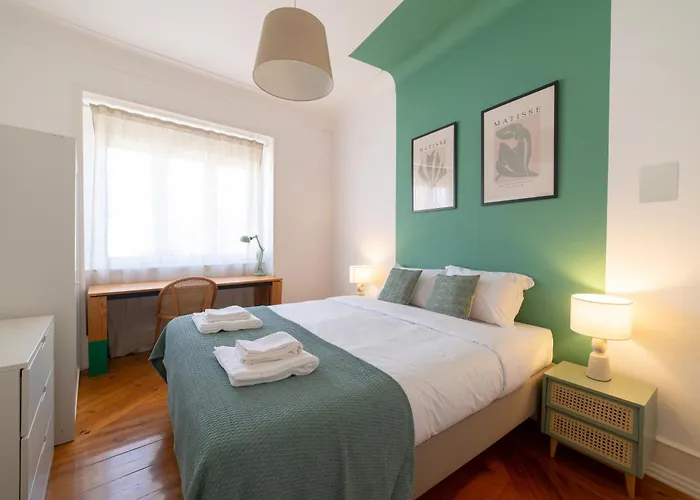 Desterro 4 - Historical Four-Bedroom Apartment