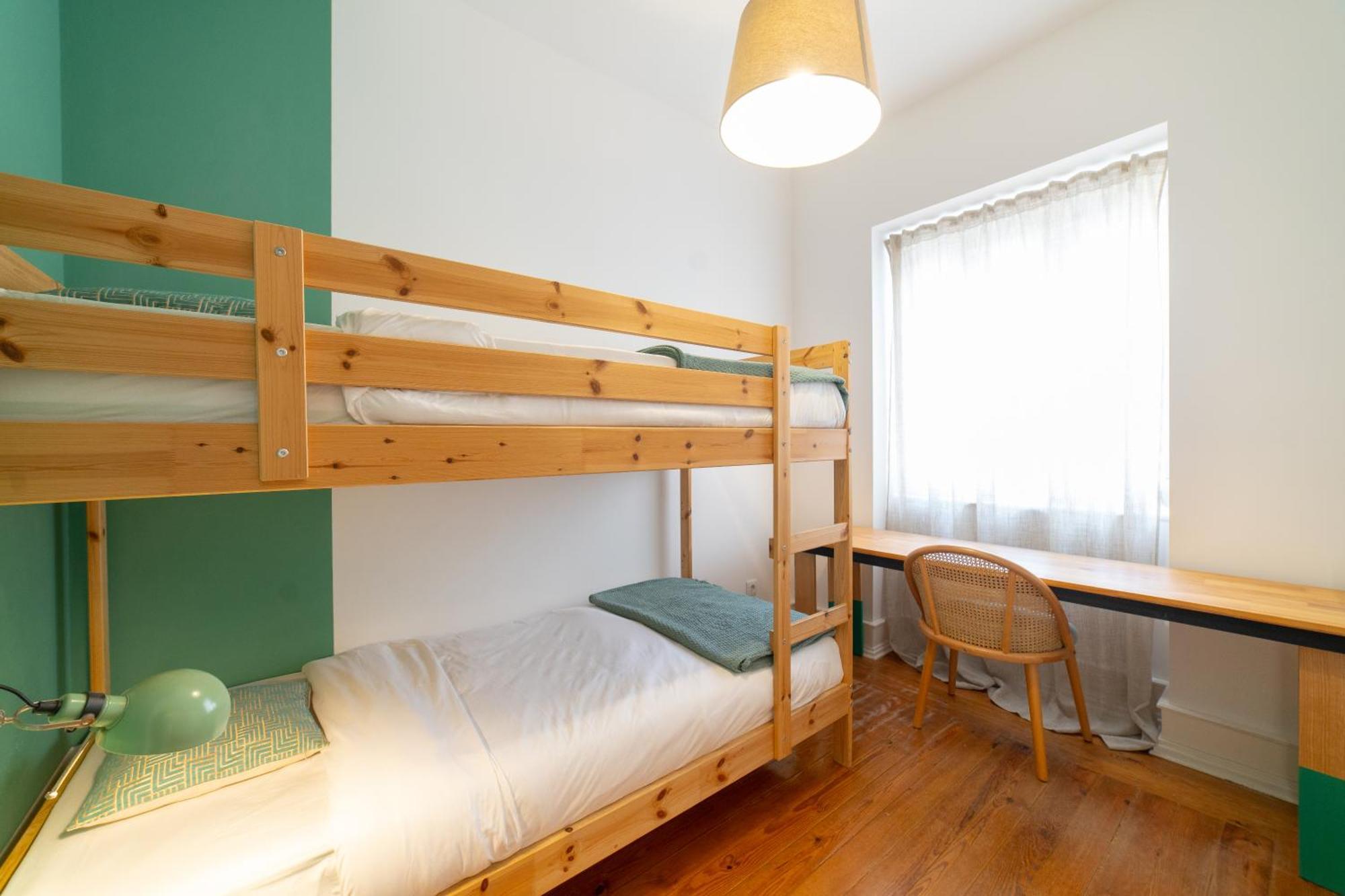 Apartment Desterro 4 - Historical Four-bedroom Lissabon
