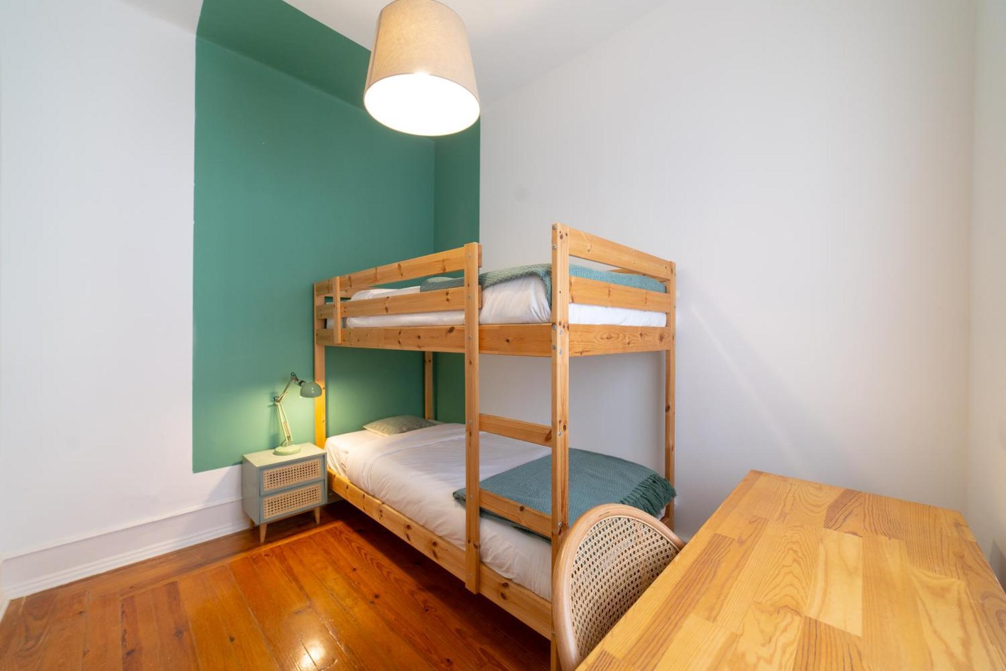 Apartment Desterro 4 - Historical Four-bedroom *