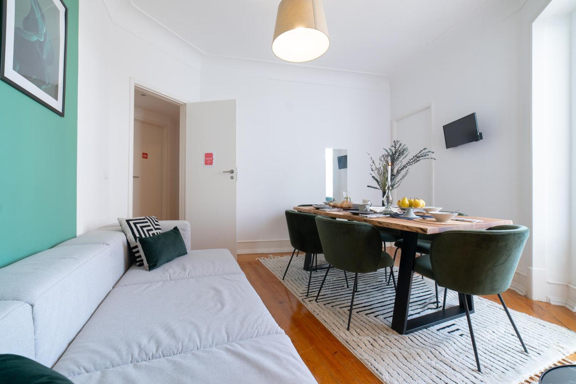 Apartment Desterro 4 - Historical Four-bedroom Lissabon