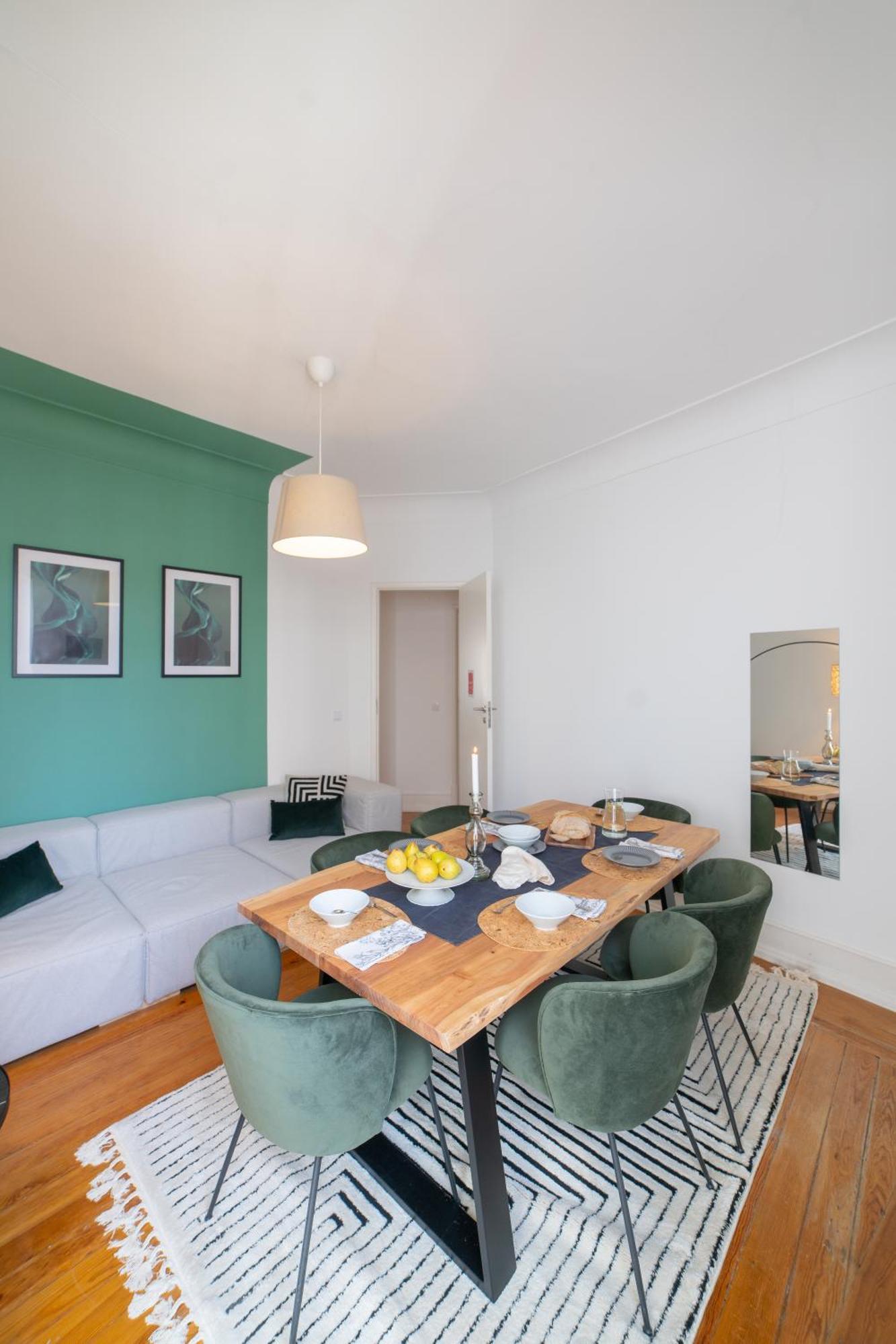 Desterro 4 - Historical Four-bedroom Apartment *
