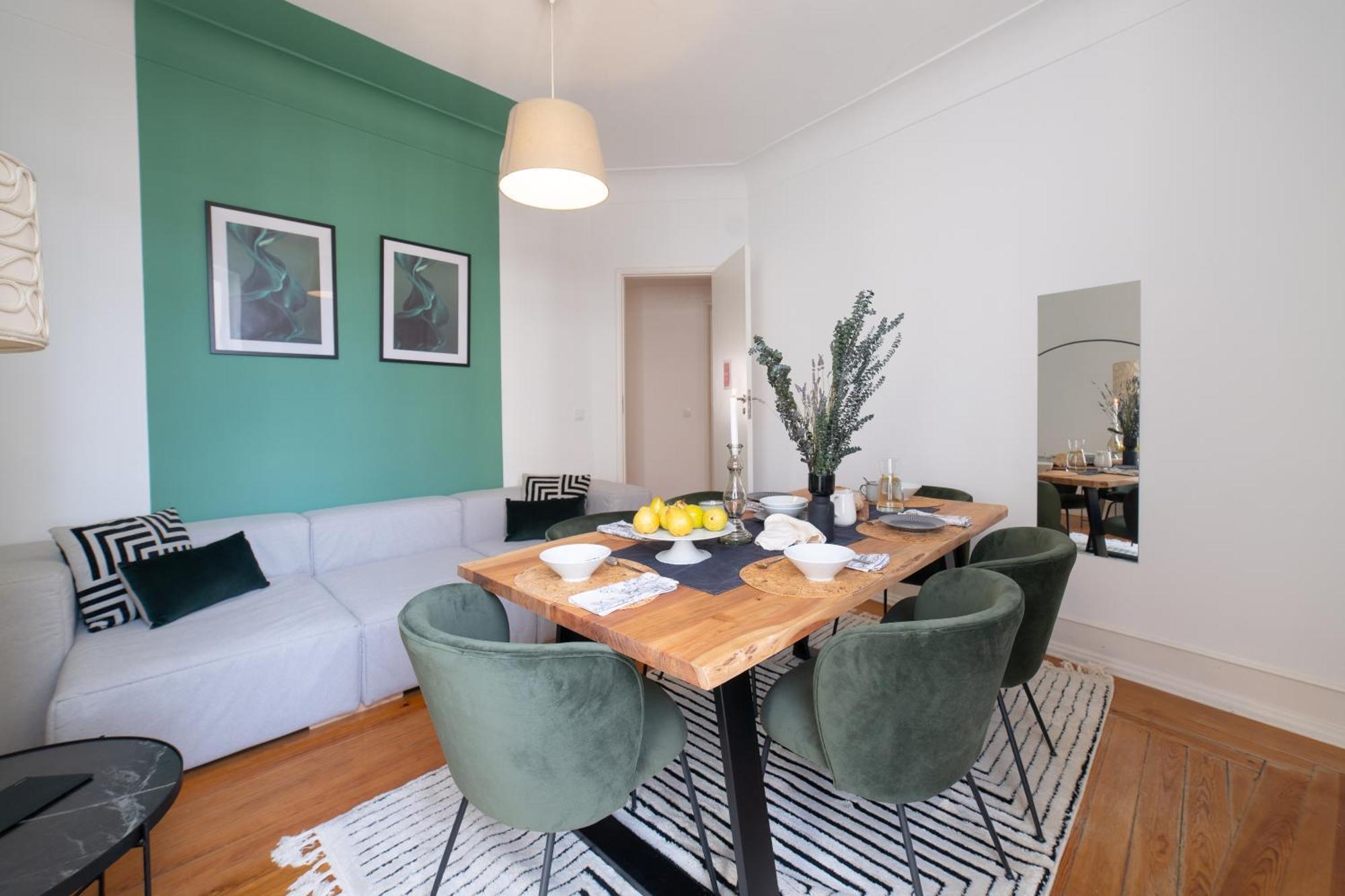 Desterro 4 - Historical Four-bedroom Apartment Lissabon